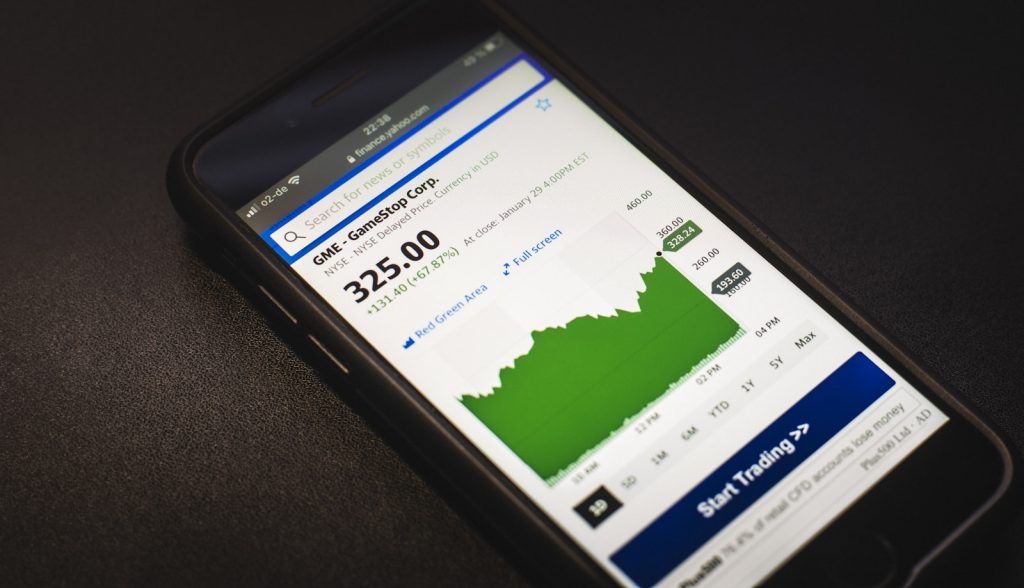 AI Mobile App Ideas 2025 - Financial Advisor
